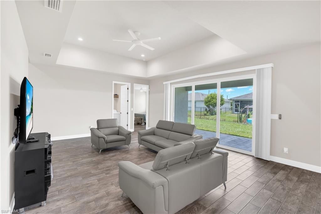 1049 Solar Ct, Labelle, FL 33935 Photo