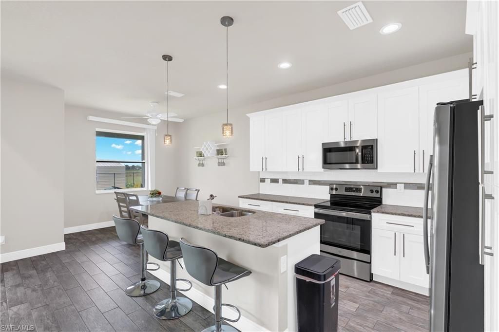 1049 Solar Ct, Labelle, FL 33935 Photo