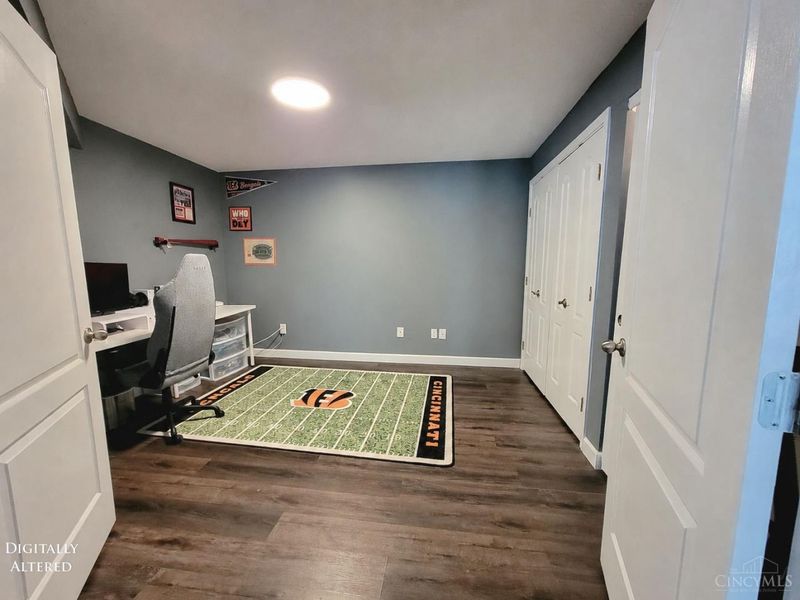 5892 Stonebridge Circle, Unit 301, Miami Twp, OH 45150 Photo 13