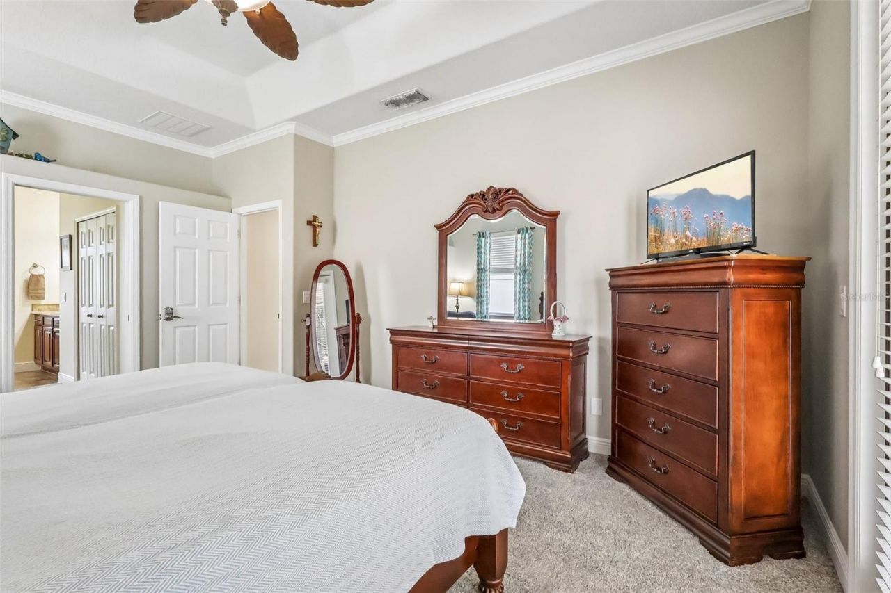 115 W Blue Water Edge Drive , Eustis, FL 32736 Photo