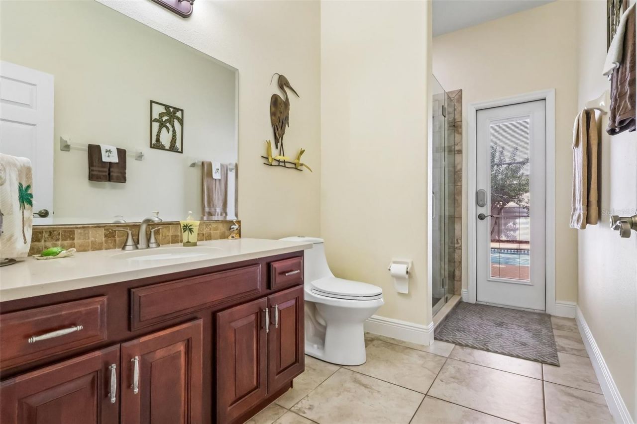 115 W Blue Water Edge Drive , Eustis, FL 32736 Photo