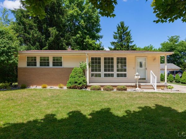 515 Nokomis , Tecumseh, MI 49286
