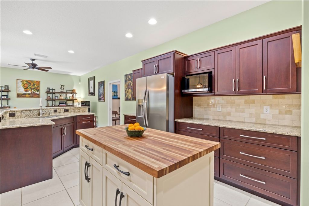 3315 65th Avenue, Vero Beach, FL 32966 Photo