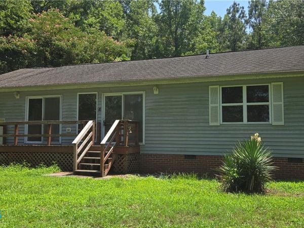 450 Hicks Road , Hudgins, VA 23076