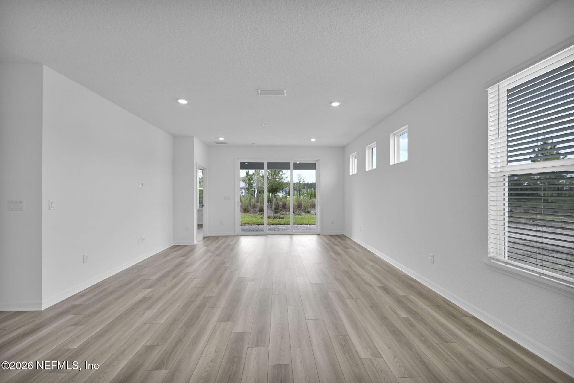 320 Ecliptic Loop, Yulee, FL 32097 Photo