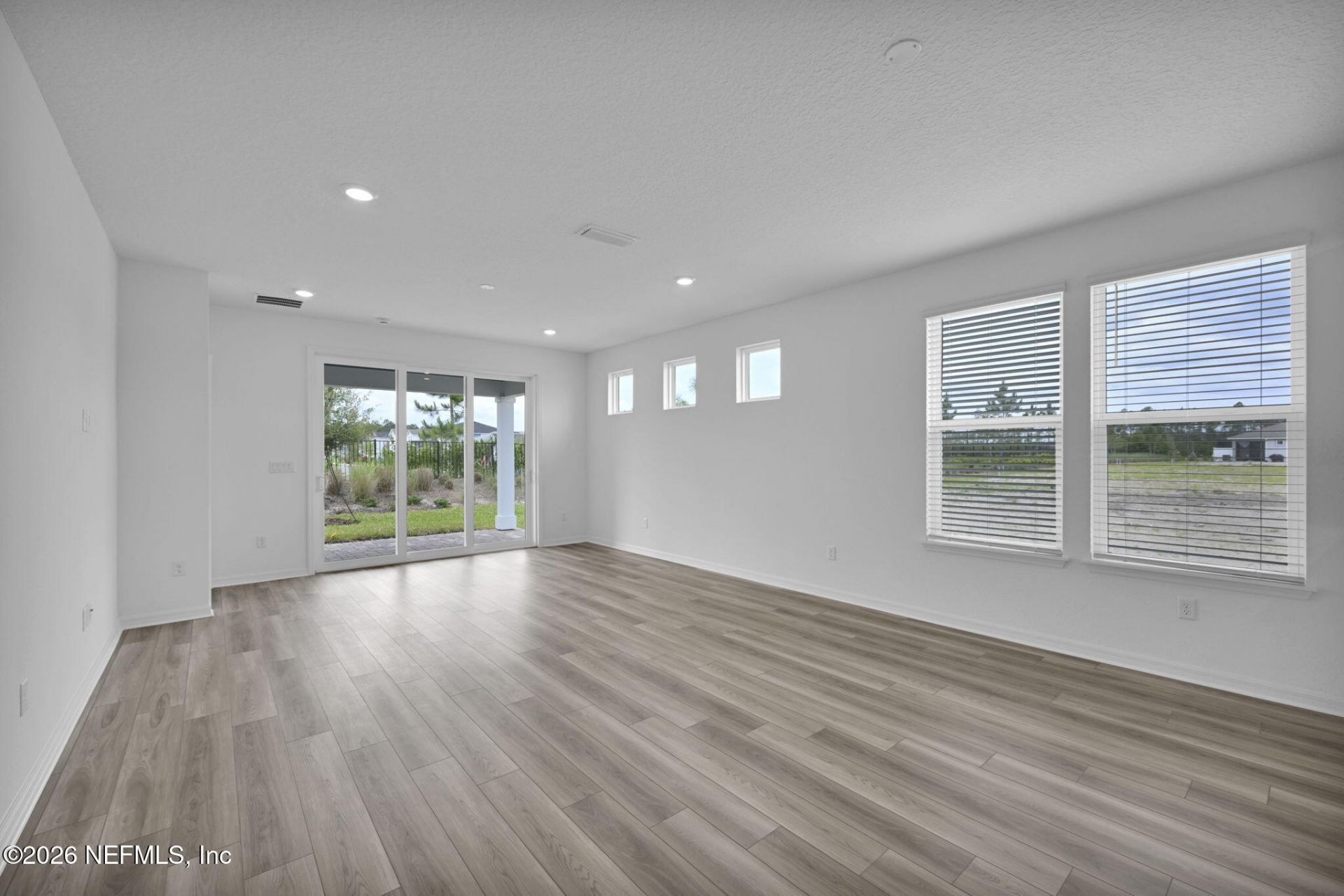 320 Ecliptic Loop, Yulee, FL 32097 Photo
