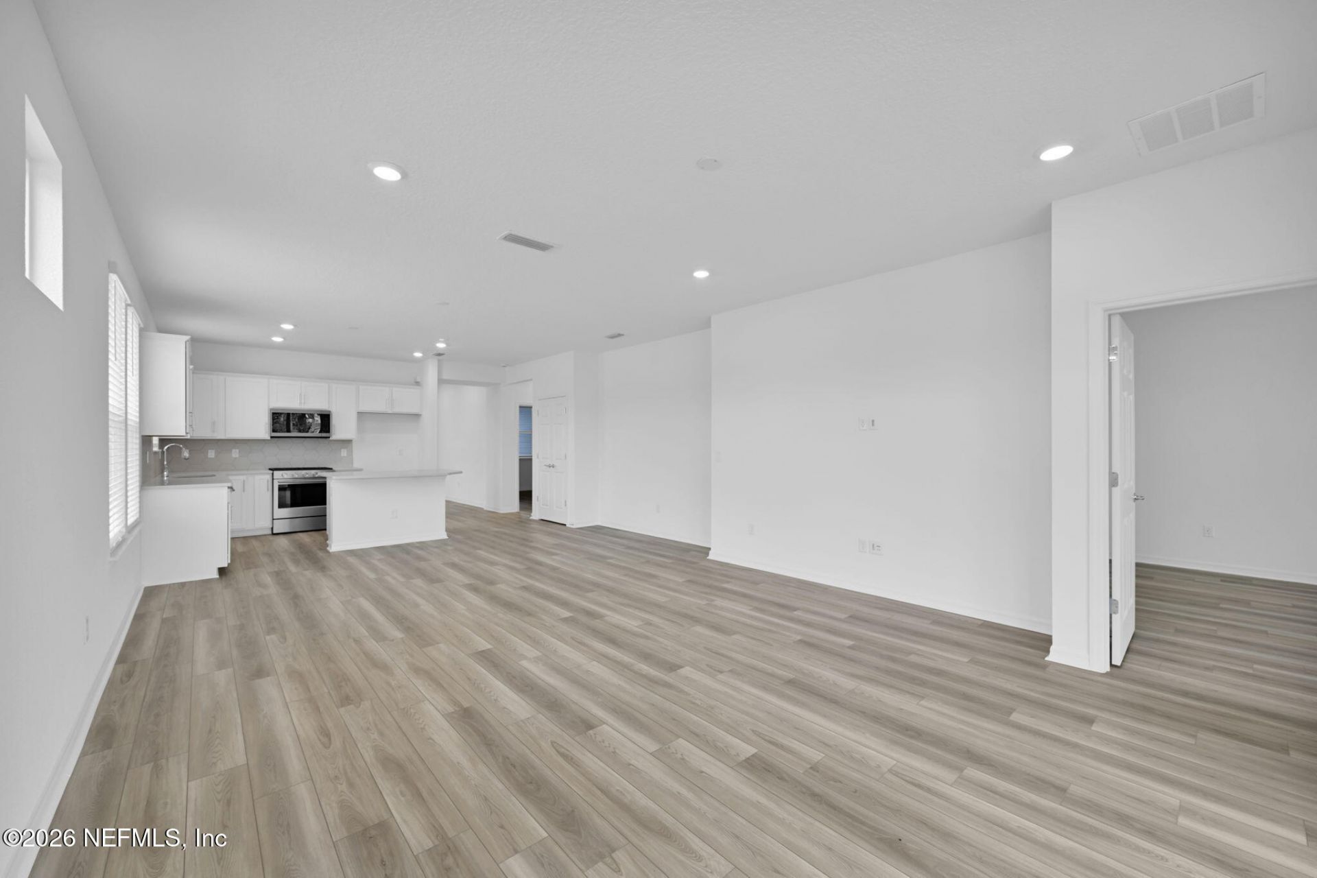 320 Ecliptic Loop, Yulee, FL 32097 Photo