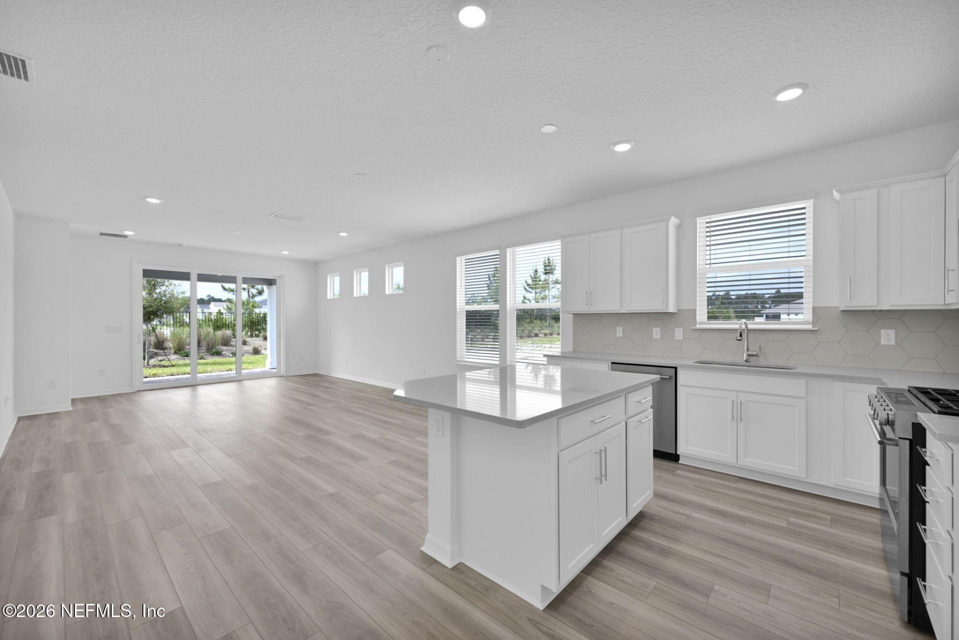 320 Ecliptic Loop, Yulee, FL 32097 Photo