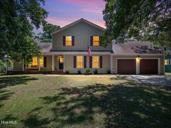 113 Bellowing Doe Road, Hampstead, NC 28443