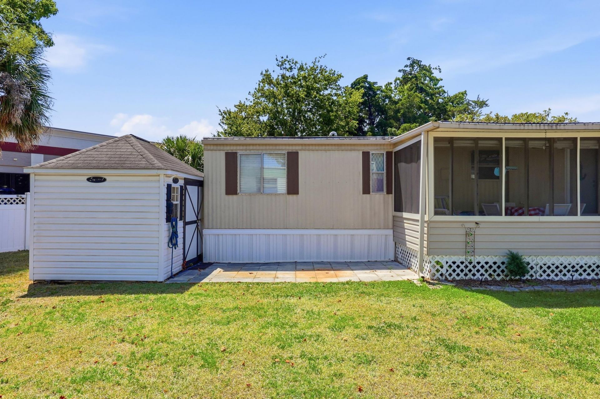 1420 Circle Dr.  Photo 31