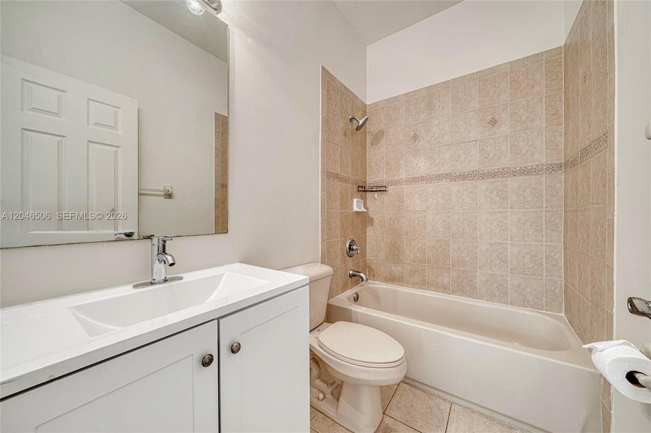 14033 SW 49th St , Unit 6, Miramar, FL 33027 Photo