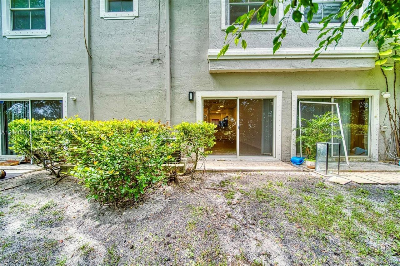 14033 SW 49th St , Unit 6, Miramar, FL 33027 Photo