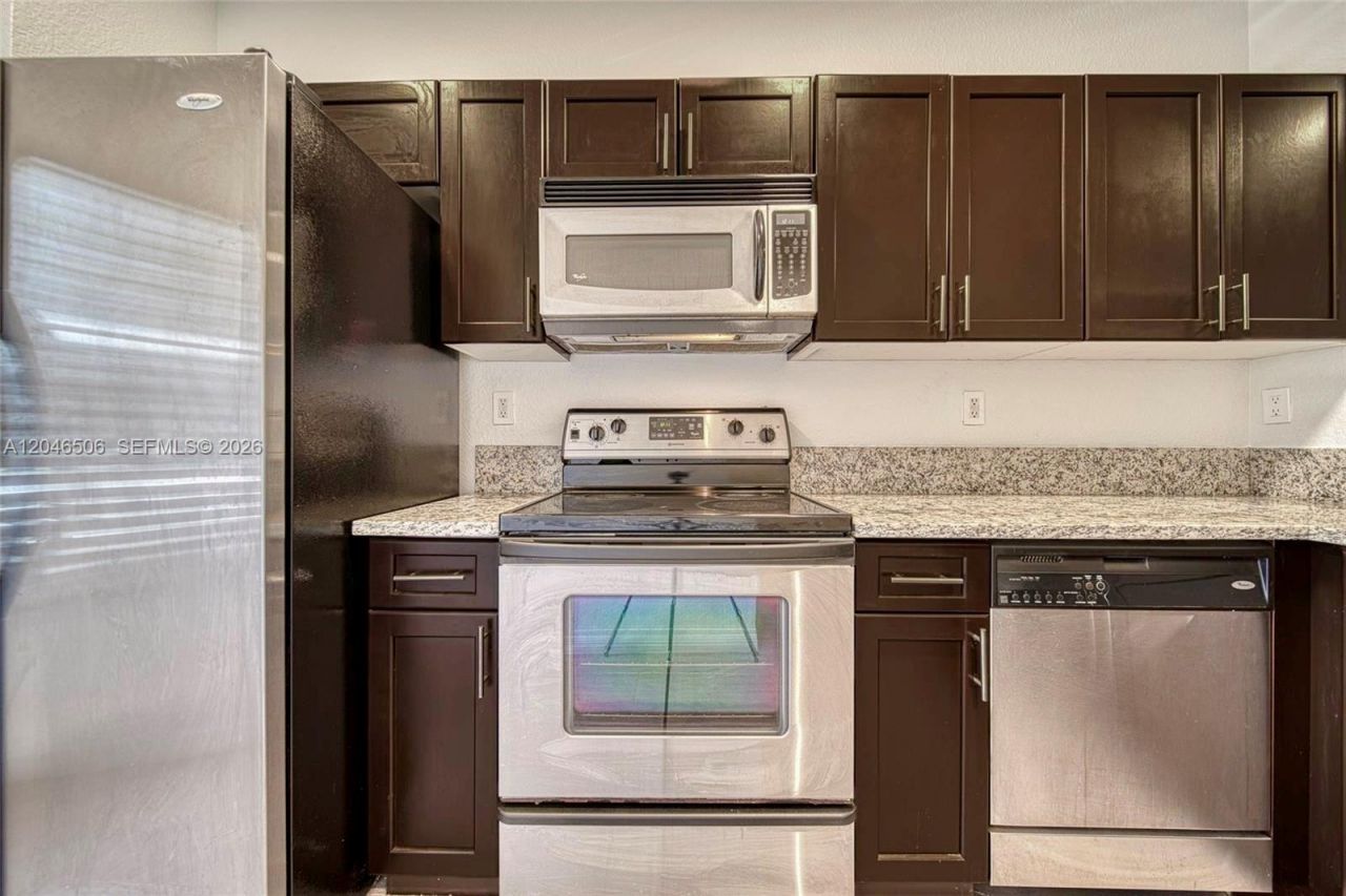 14033 SW 49th St , Unit 6, Miramar, FL 33027 Photo