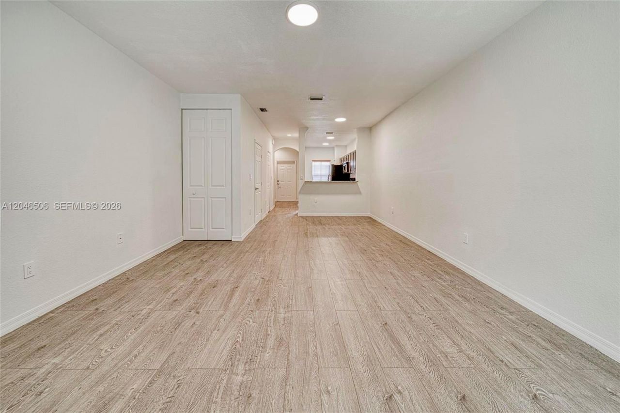 14033 SW 49th St , Unit 6, Miramar, FL 33027 Photo