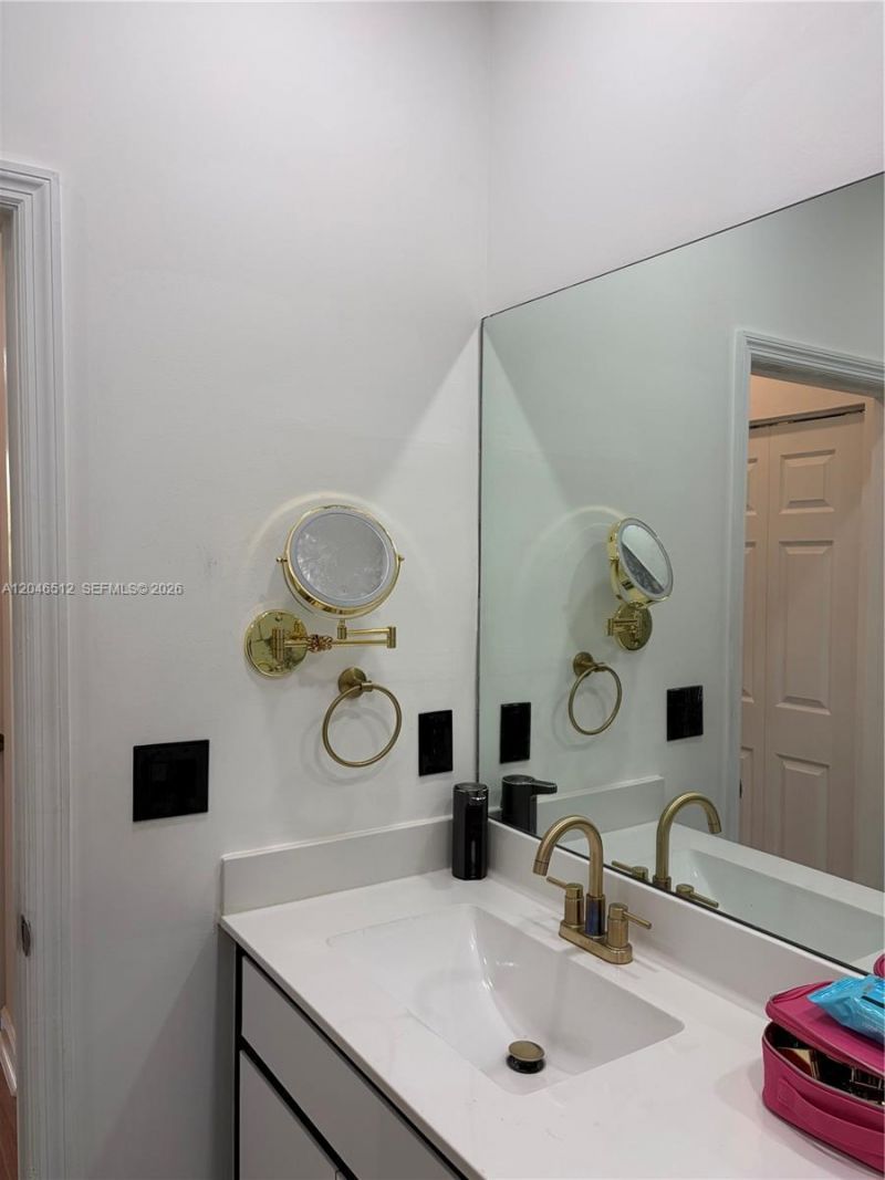 3409 W 92nd Pl , Unit 3409, Hialeah, FL 33018 Photo