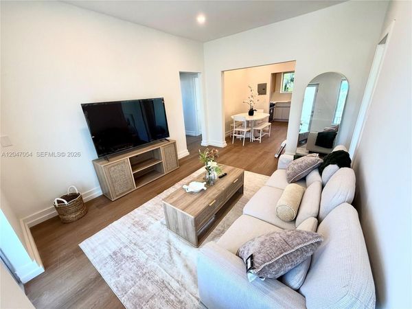 1535 West Ave , Unit 4, Miami Beach, FL 33139