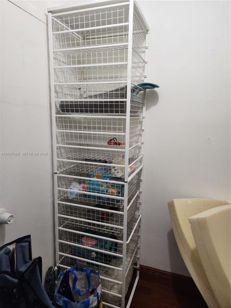 5401 Collins Ave, Unit 1110, Miami Beach, FL 33140 Photo