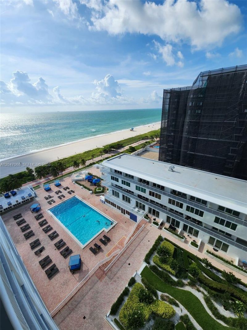 5401 Collins Ave, Unit 1110, Miami Beach, FL 33140 Photo