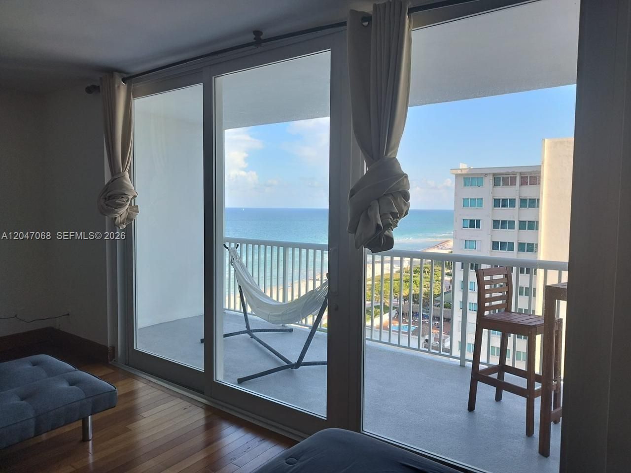 5401 Collins Ave, Unit 1110, Miami Beach, FL 33140 Photo