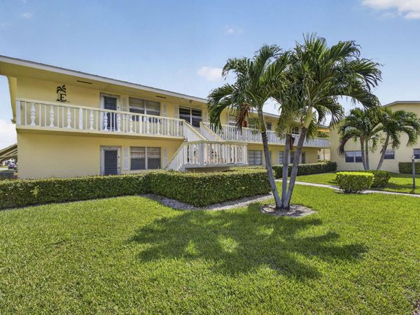 111 Sheffield E, West Palm Beach, FL 33417