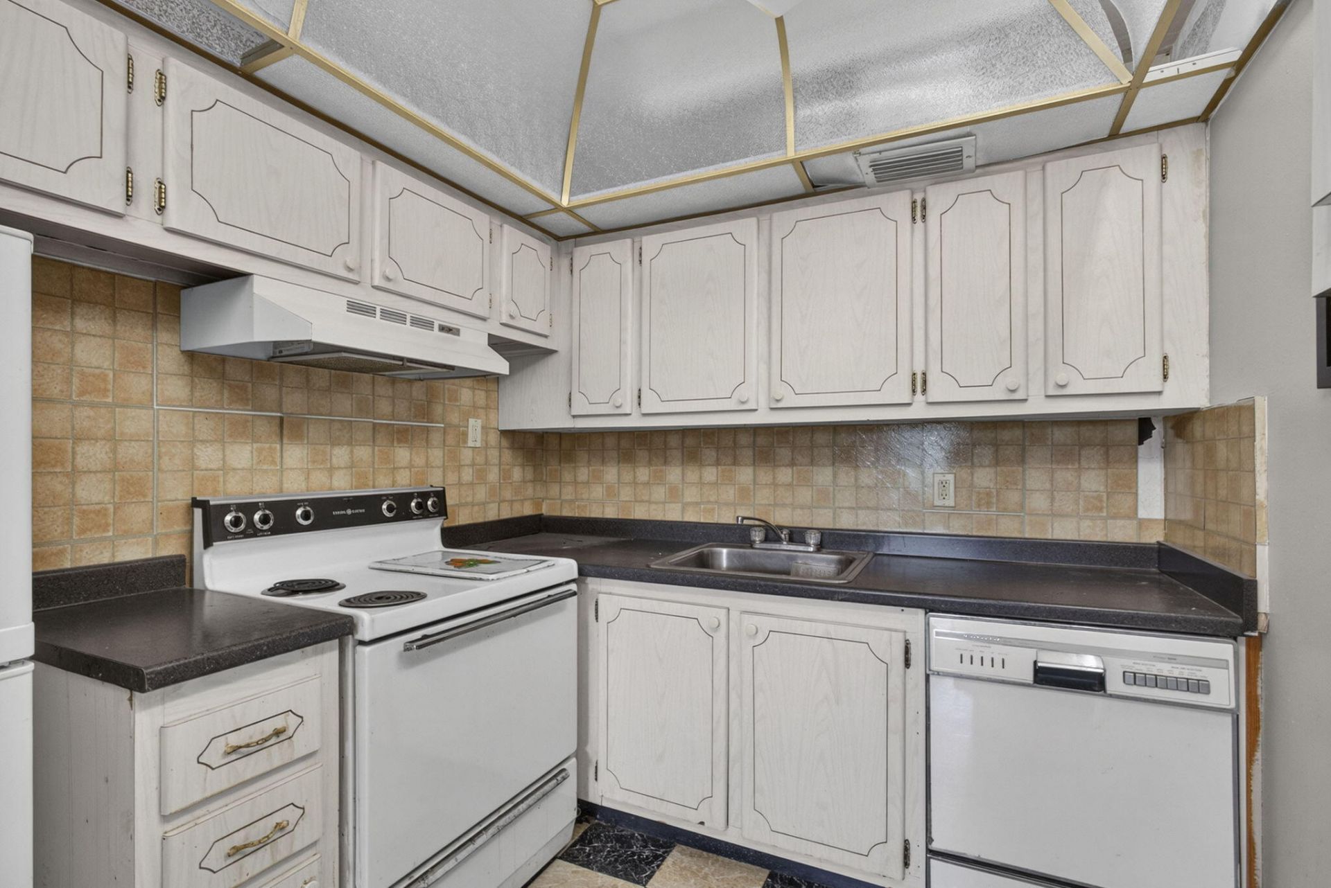 111 Sheffield E, West Palm Beach, FL 33417 Photo