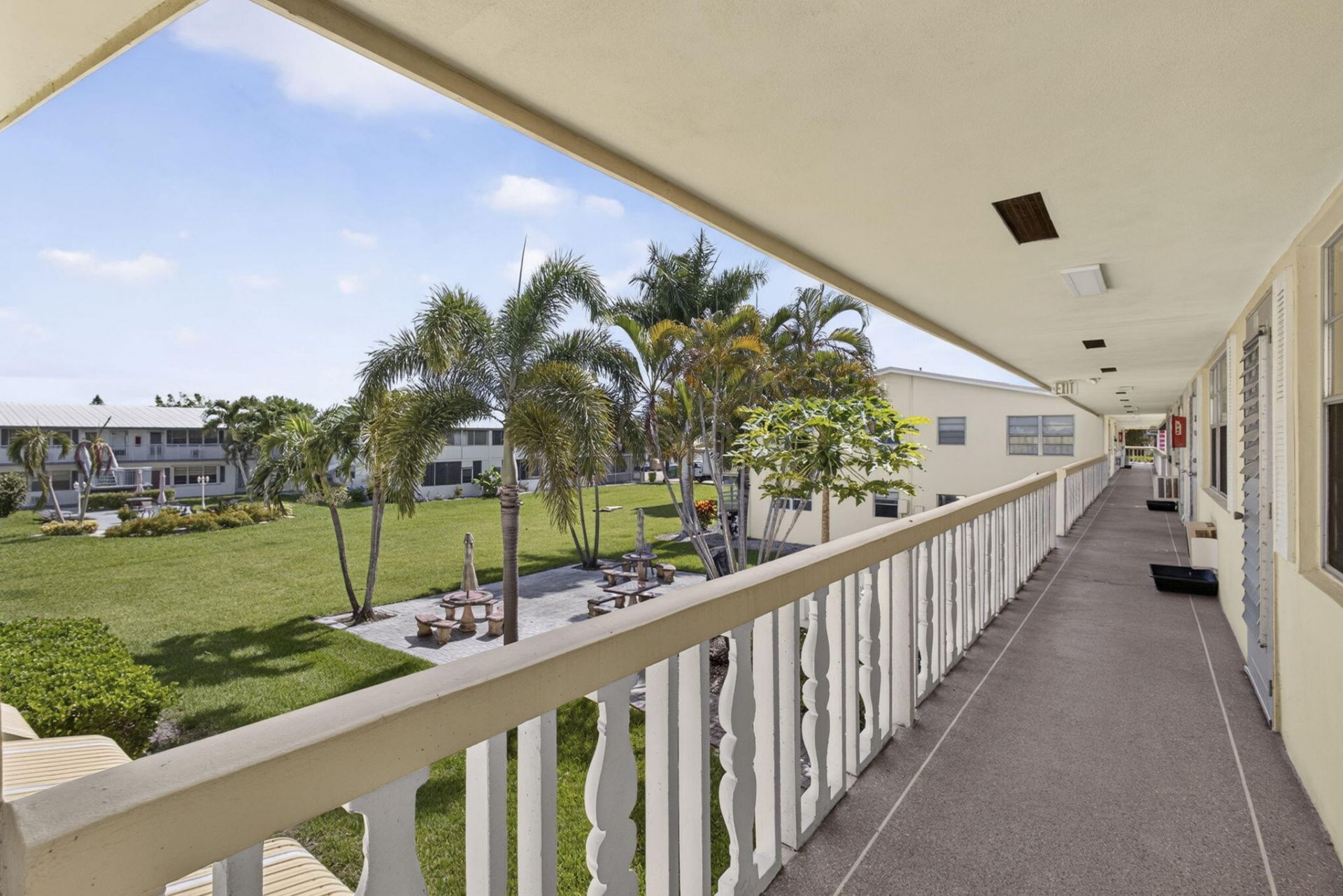 111 Sheffield E, West Palm Beach, FL 33417 Photo