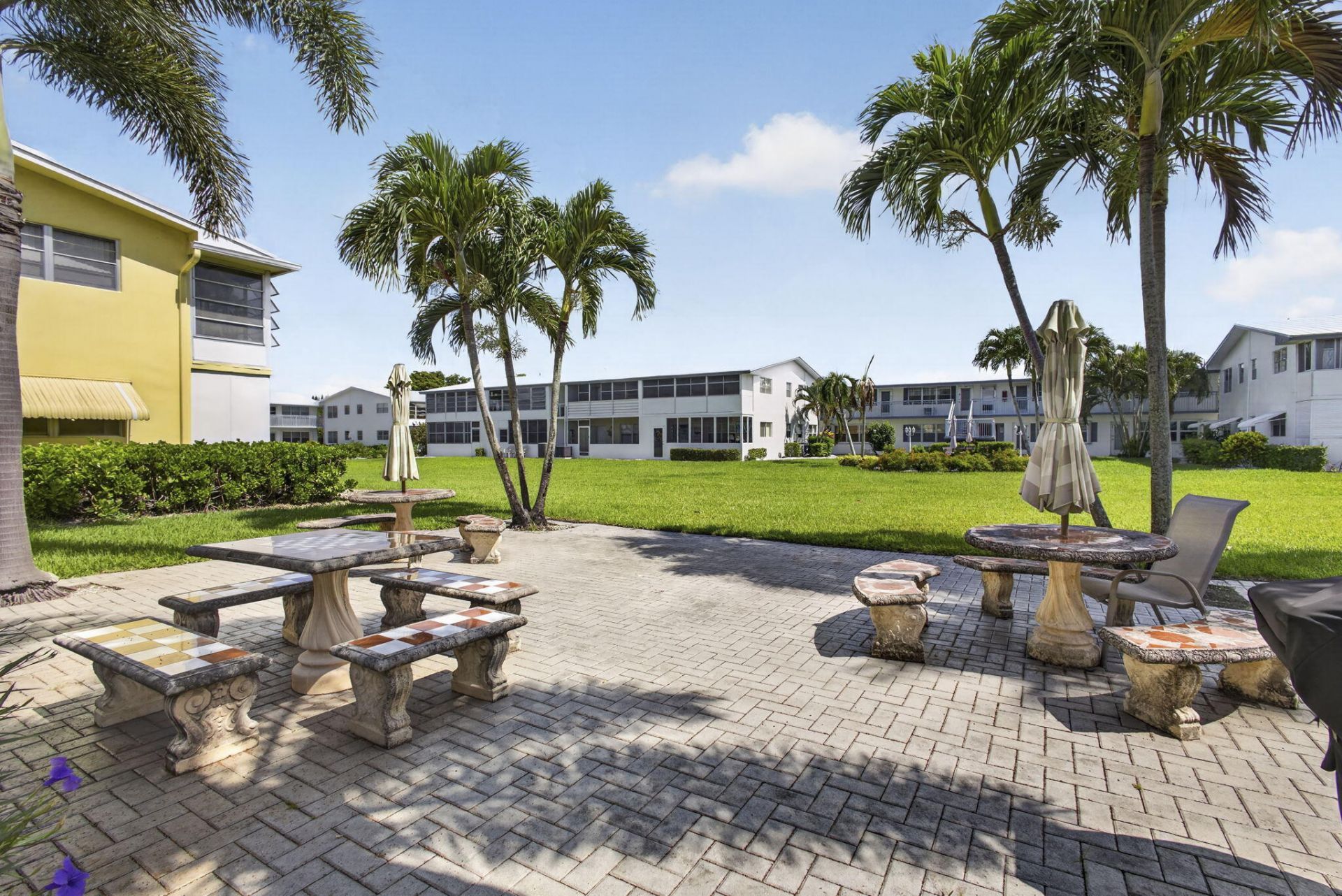 111 Sheffield E, West Palm Beach, FL 33417 Photo