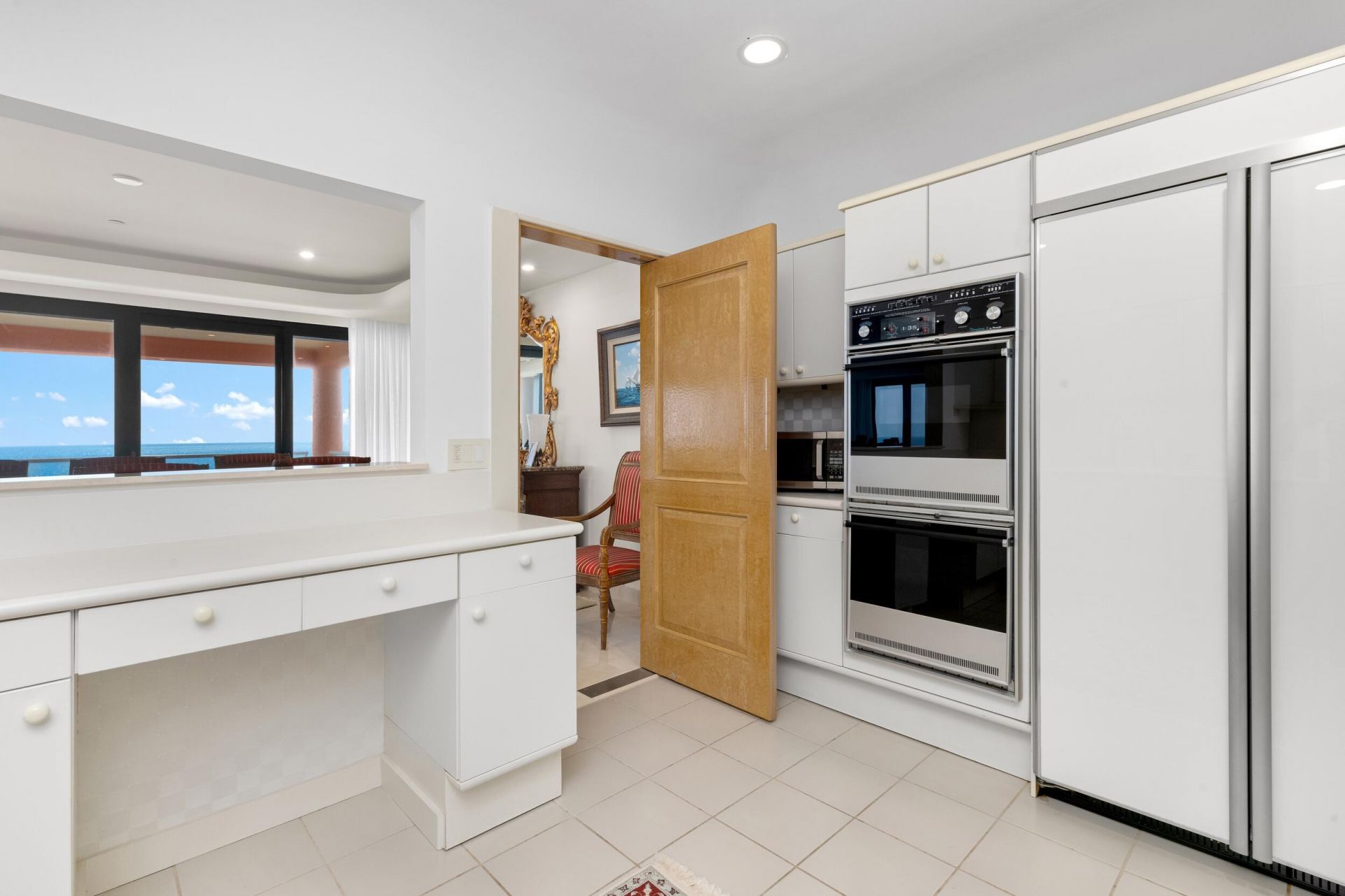 2 N Breakers Row, Unit N32, Palm Beach, FL 33480 Photo