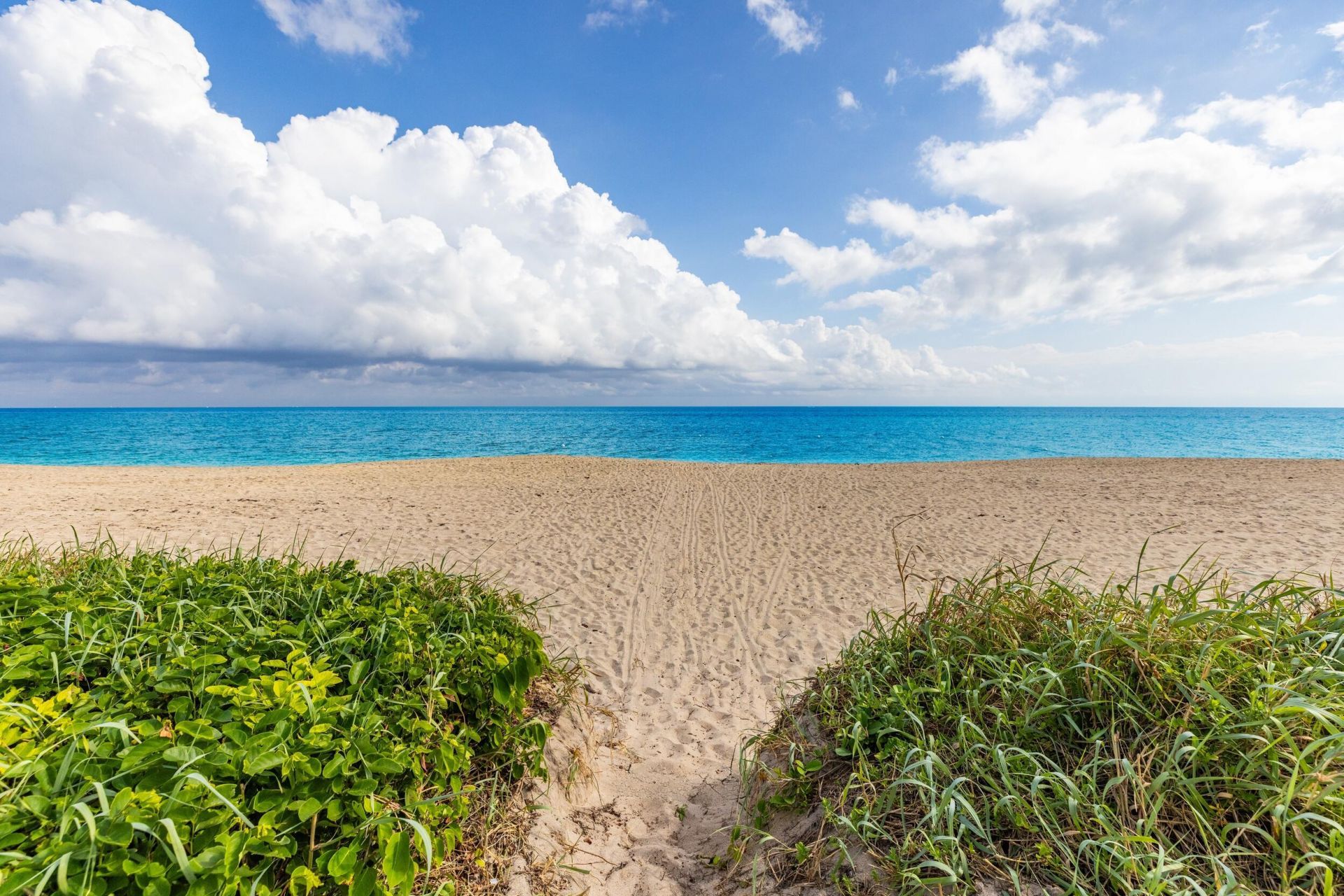 2 N Breakers Row, Unit N32, Palm Beach, FL 33480 Photo