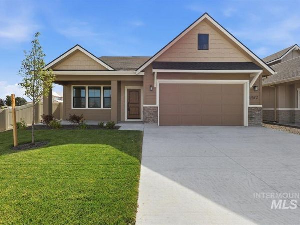 9372 S Sapper Hill Ave, Kuna, ID 83634