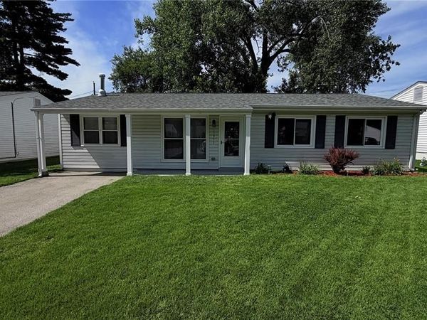 11971 Brookmont Drive, Maryland Heights, MO 63043
