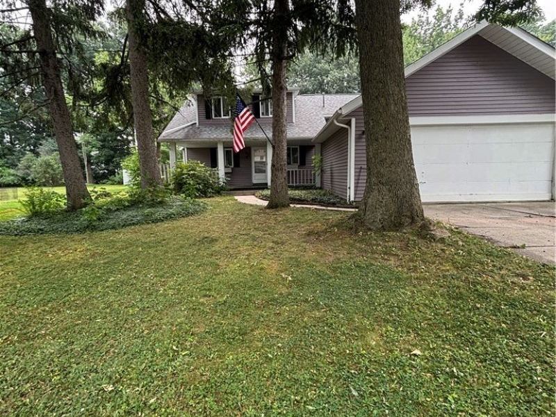 6380 Woodhawk Drive, Mayfield Heights, OH 44124 Photo 1