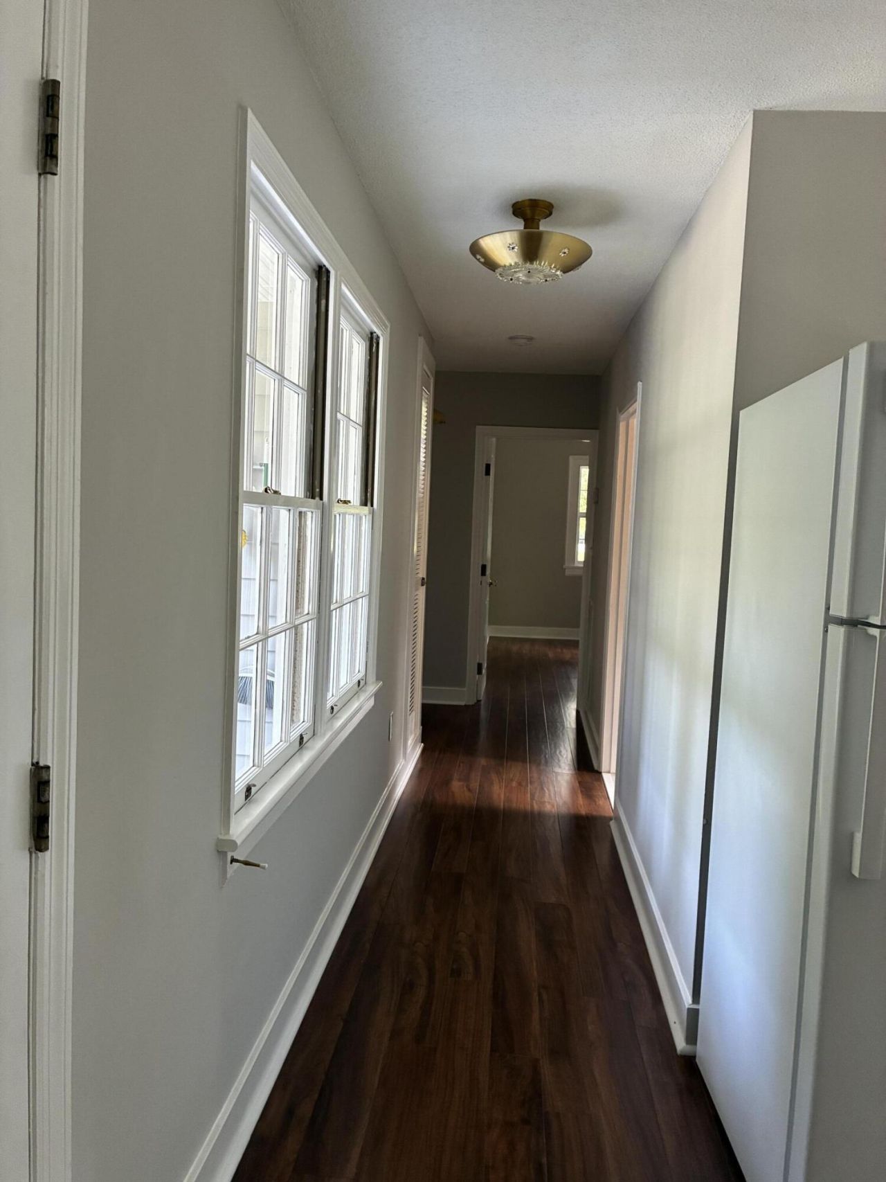 702 Simmons Avenue Photo 8