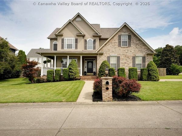 4007 Farmington Drive, Hurricane, WV 25526