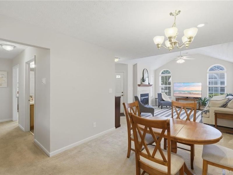 127 Edinburgh Village Drive, Centerville, OH 45458 Photo 4
