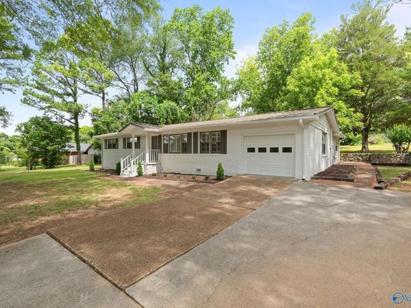 703 Weatherly Road, Huntsville, AL 35803