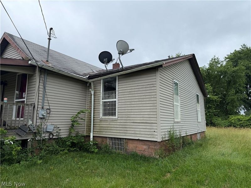 159 Comstock Street NW, Warren, OH 44483 Photo 4