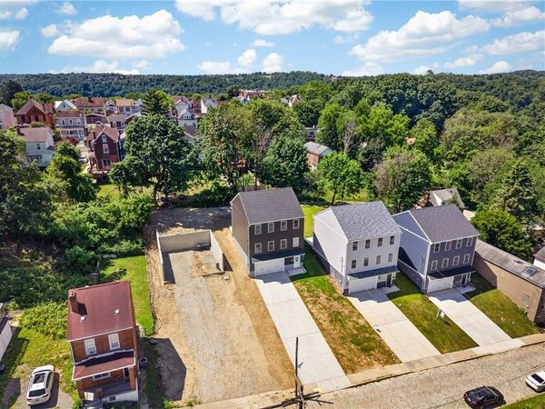 219 Wilbert , Pittsburgh, PA 15211