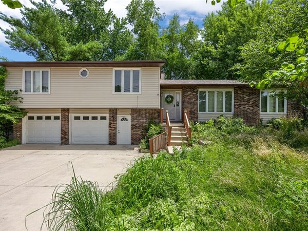 356 East Post Road SE, Cedar Rapids, IA 52403