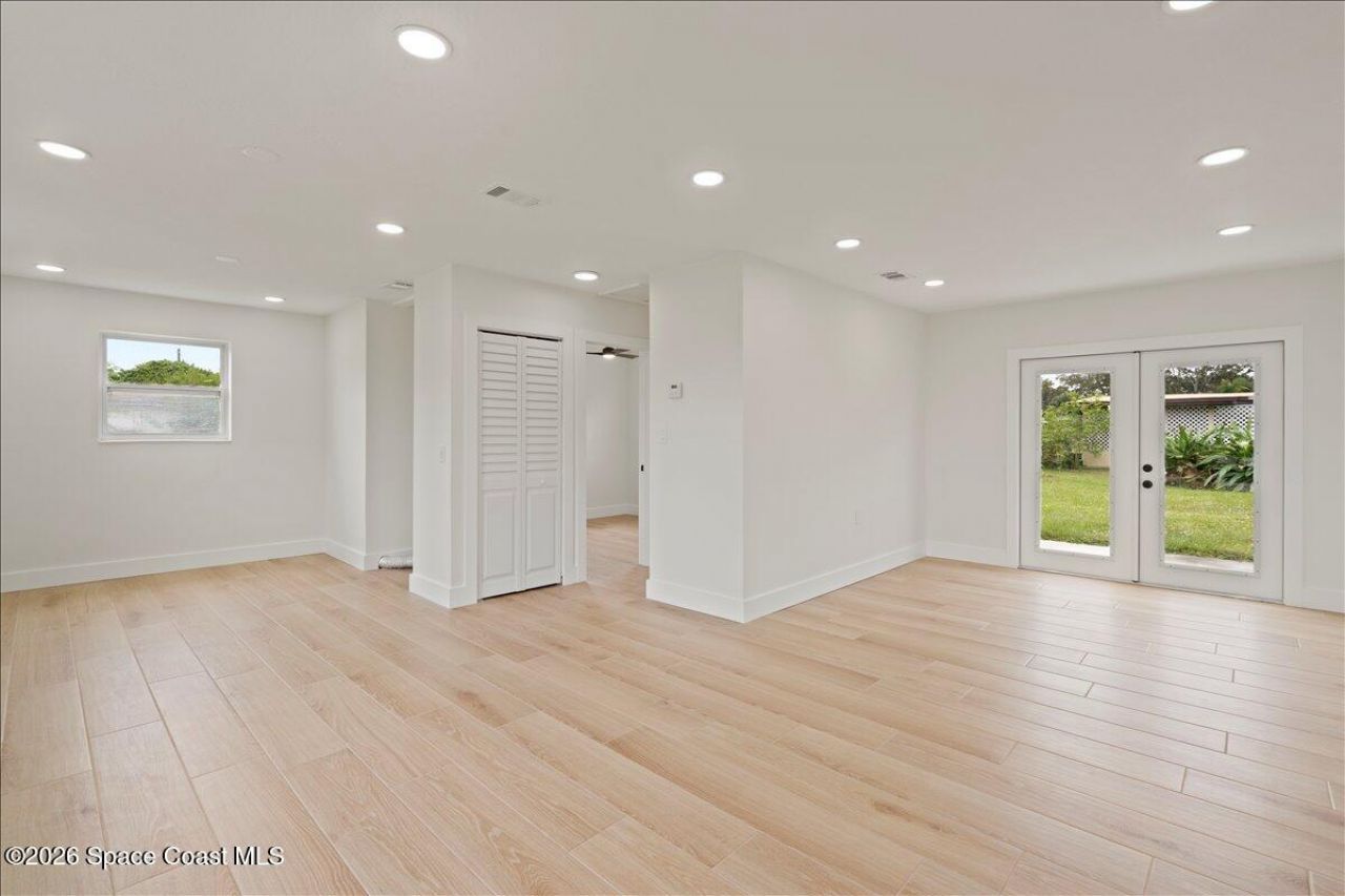 301 W Rutgers Street , Melbourne, FL 32901 Photo