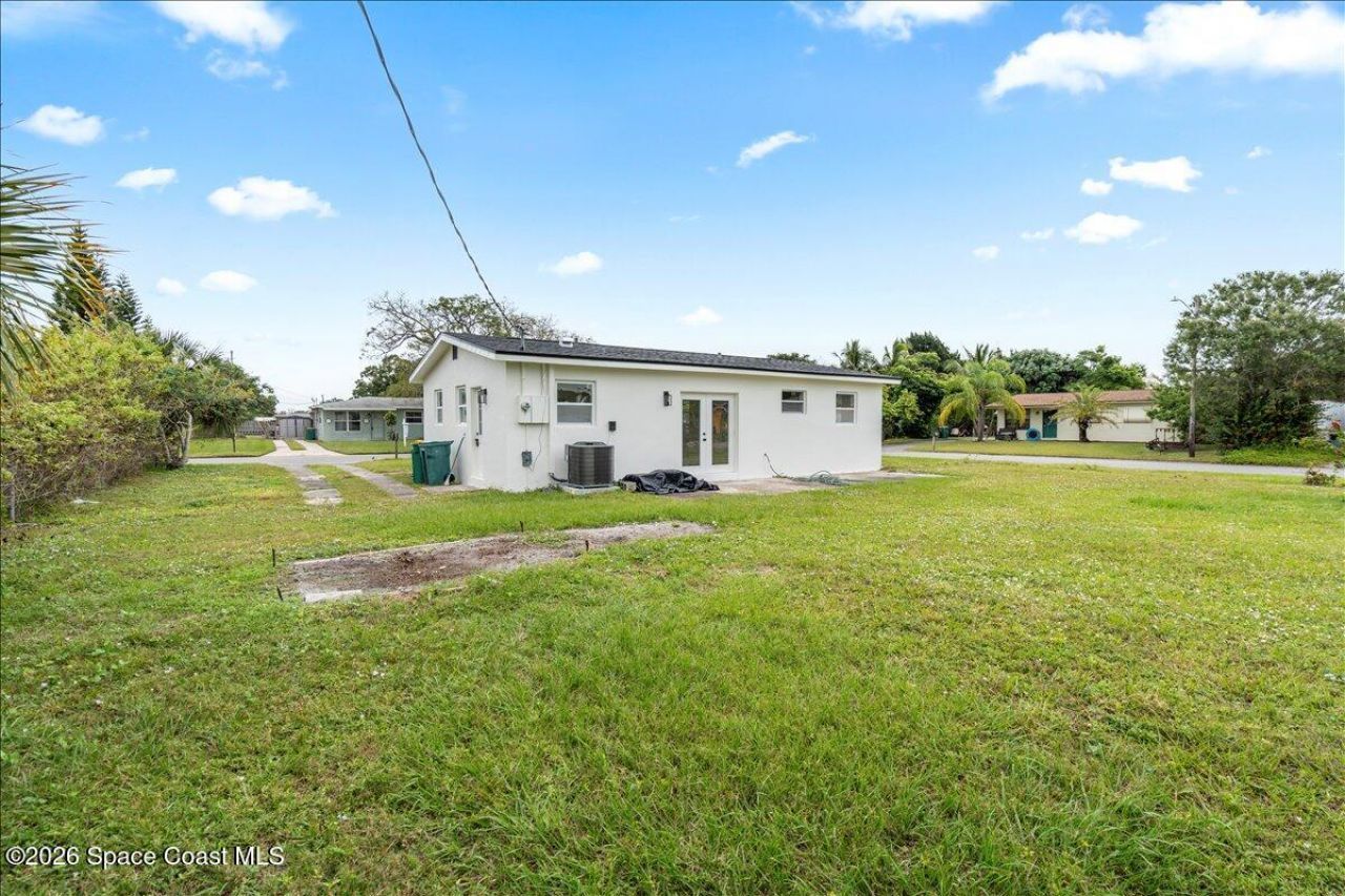 301 W Rutgers Street , Melbourne, FL 32901 Photo