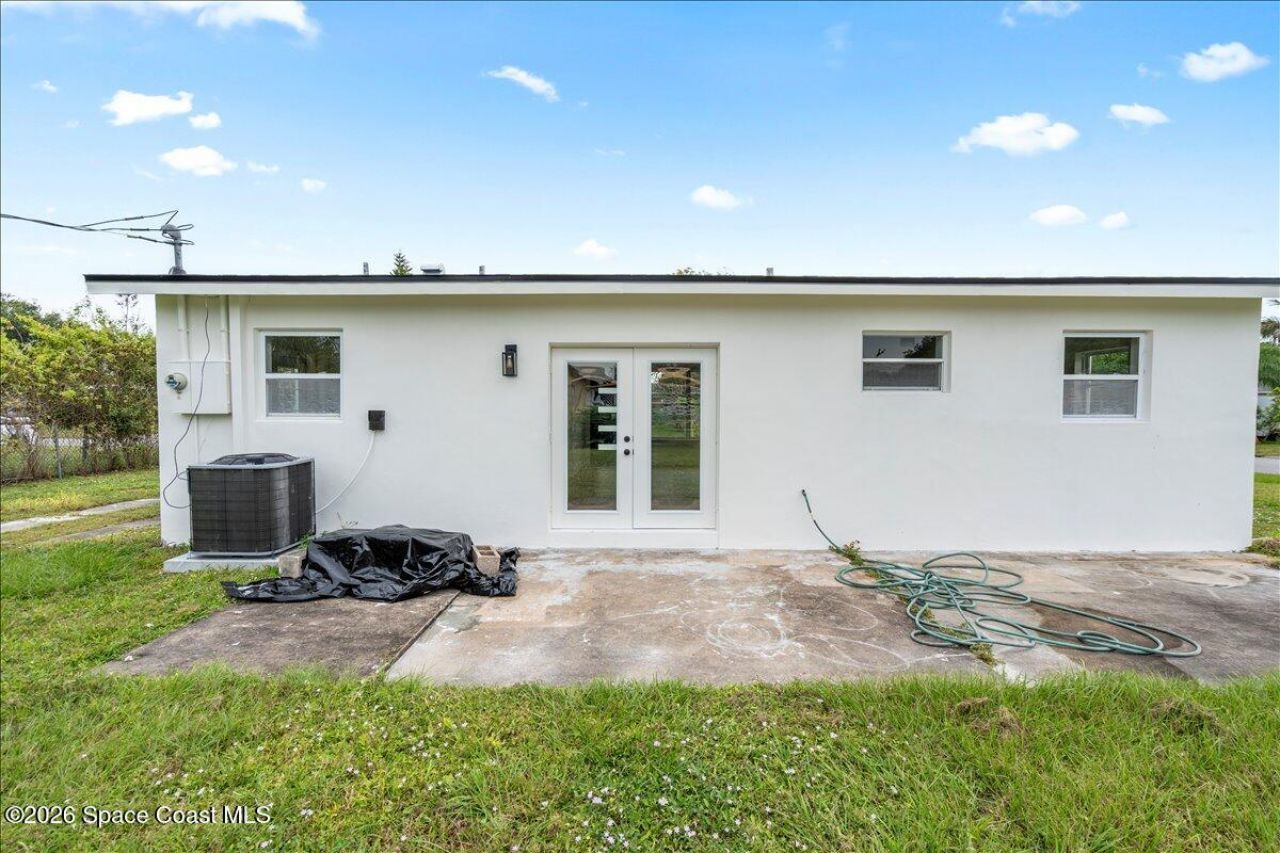 301 W Rutgers Street , Melbourne, FL 32901 Photo