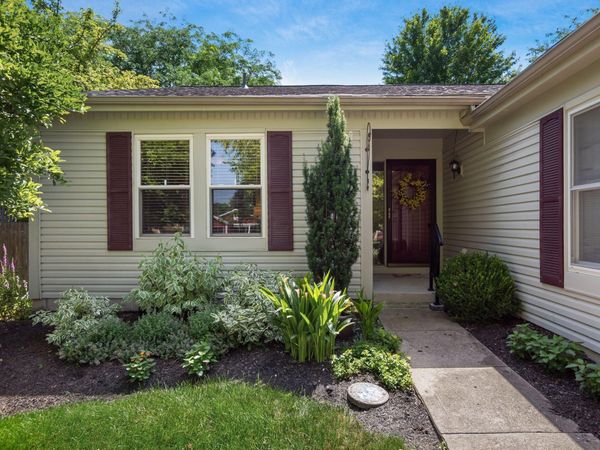 7899 Leaview Drive , Columbus, OH 43235