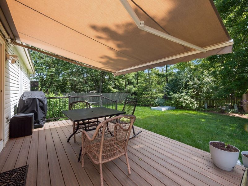 7899 Leaview Drive, Columbus, OH 43235 Photo 34