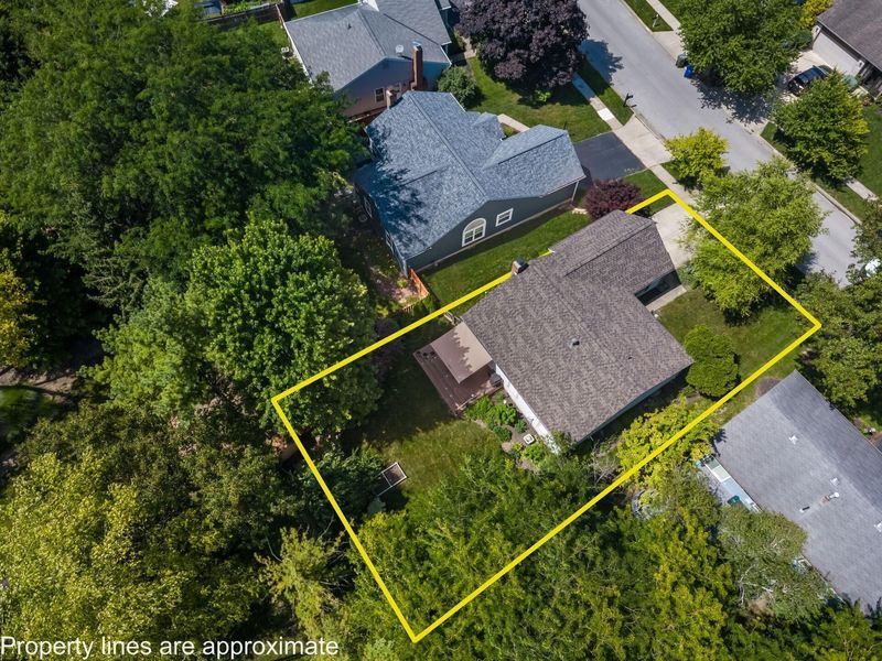 7899 Leaview Drive, Columbus, OH 43235 Photo 46