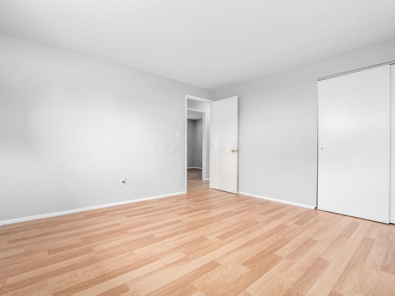 6553 Malone Drive, Reynoldsburg, OH 43068 Photo 14