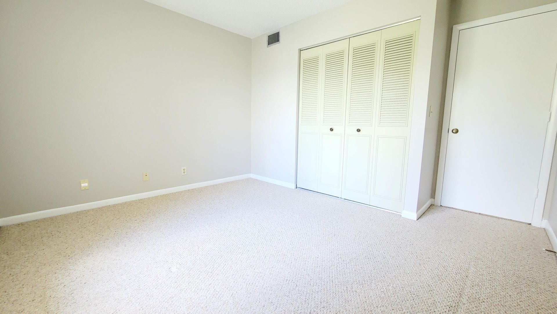 1015 Green Pine Boulevard, Unit B3, West Palm Beach, FL 33409 Photo