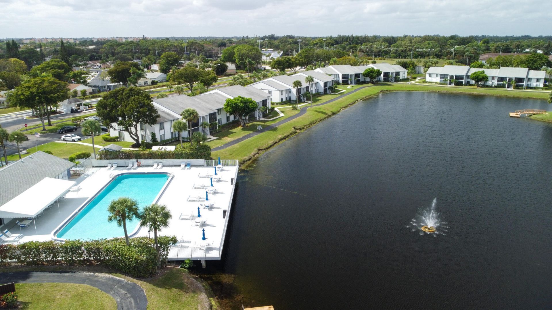 1015 Green Pine Boulevard, Unit B3, West Palm Beach, FL 33409 Photo