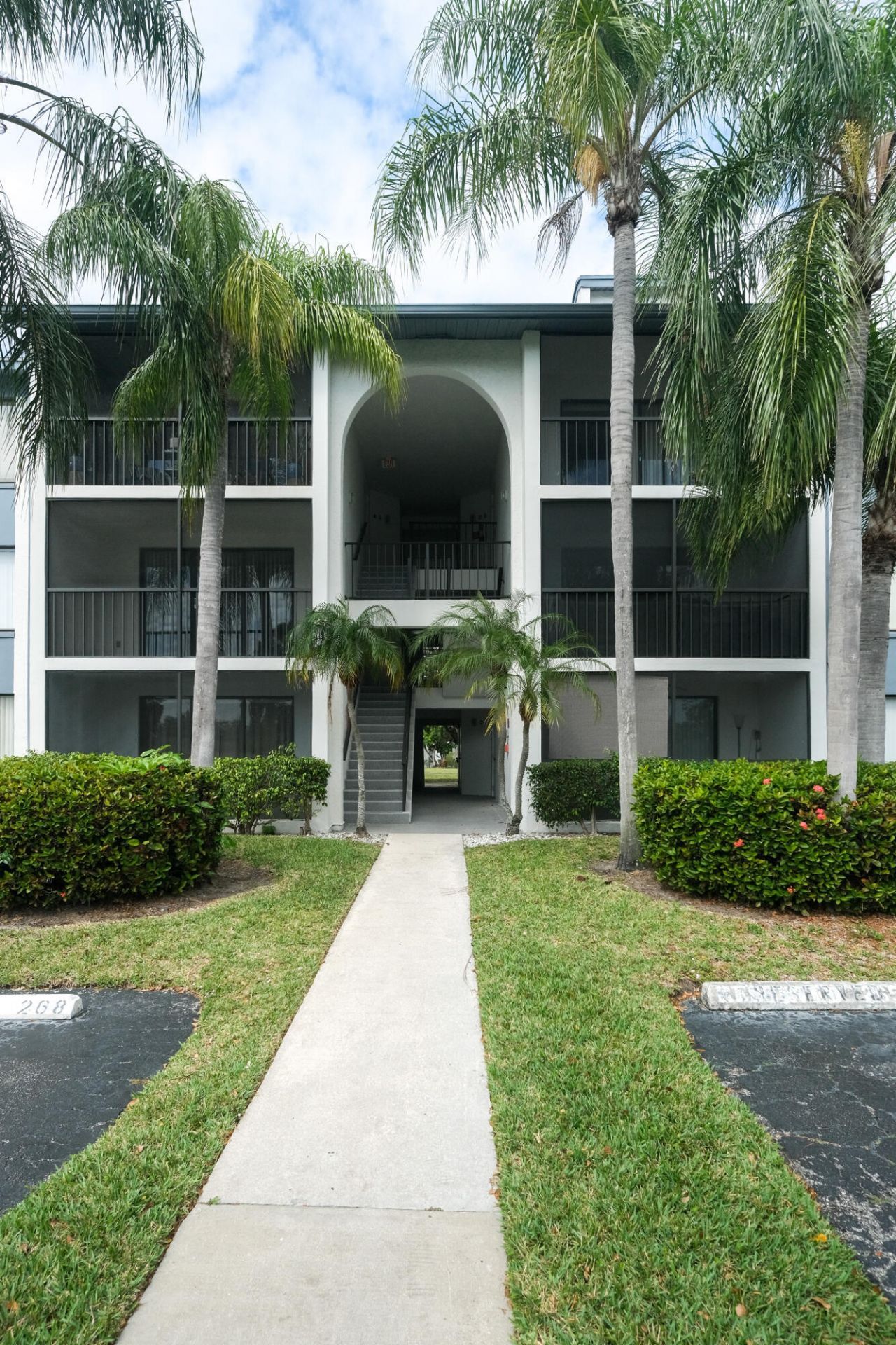1015 Green Pine Boulevard, Unit B3, West Palm Beach, FL 33409 Photo