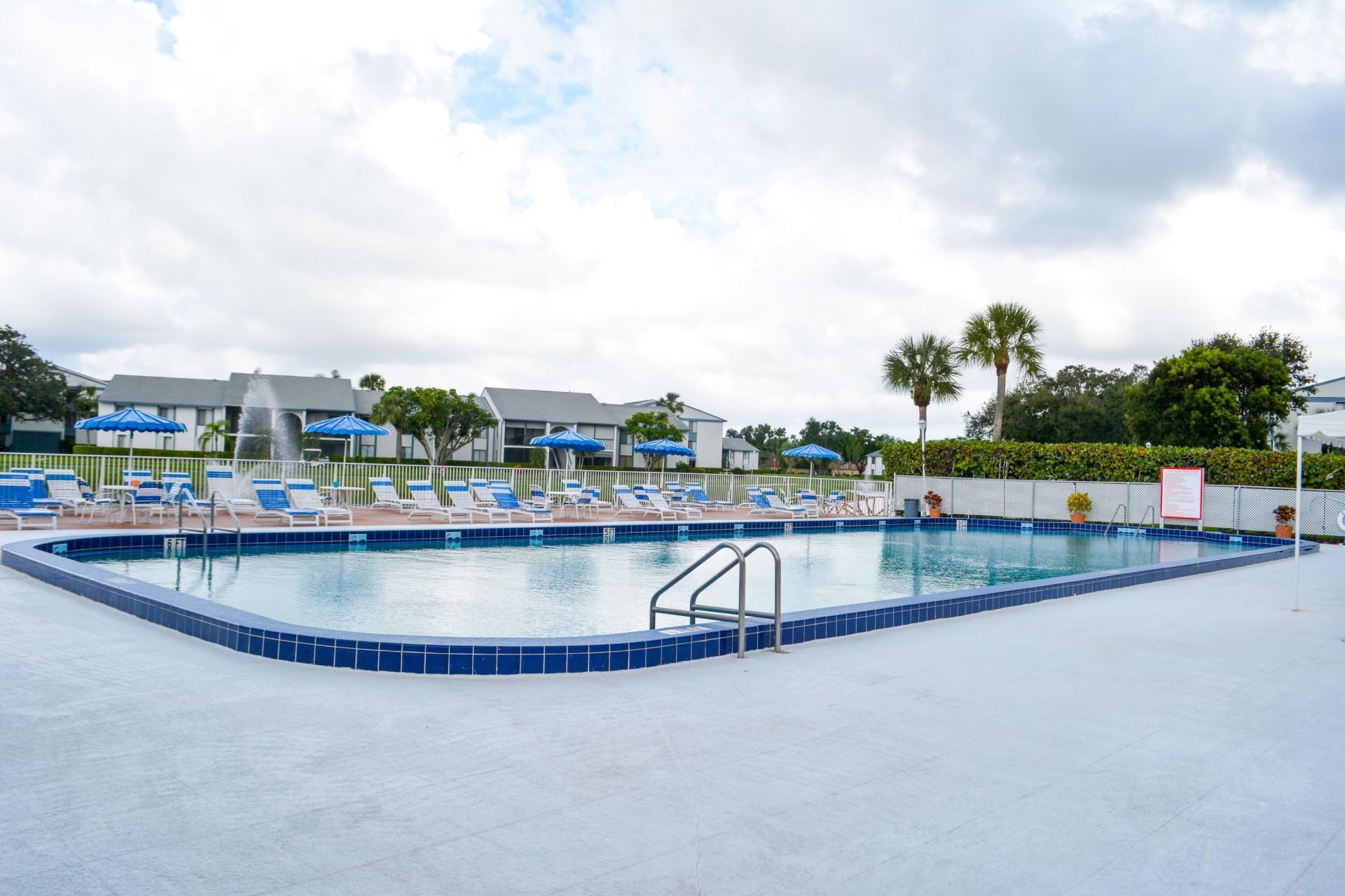 1015 Green Pine Boulevard, Unit B3, West Palm Beach, FL 33409 Photo
